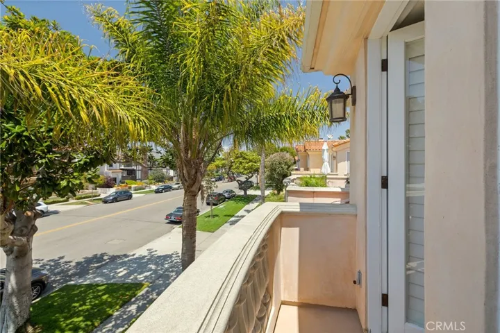 618 S Broadway A, Redondo Beach, California 90277