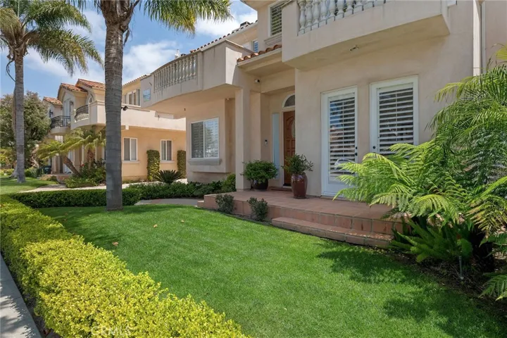 618 S Broadway A, Redondo Beach, California 90277