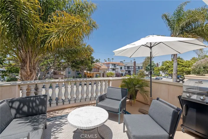 618 S Broadway A, Redondo Beach, California 90277
