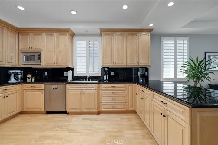 618 S Broadway A, Redondo Beach, California 90277