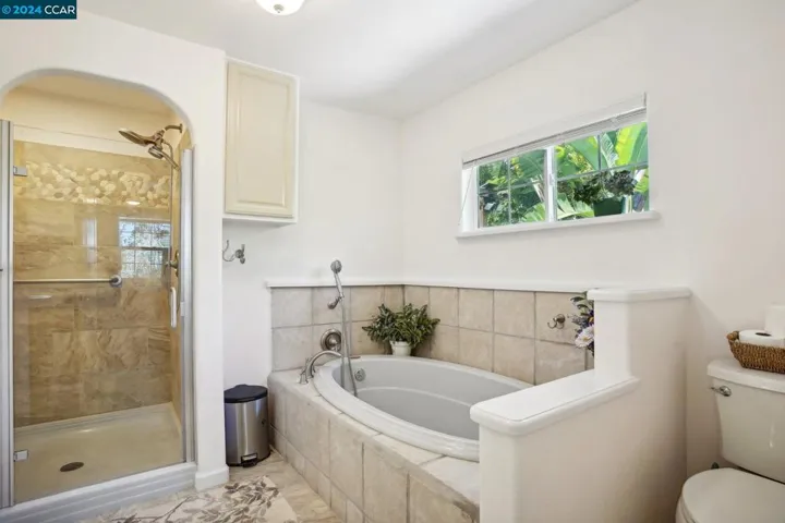 2370 Wayne St, Martinez, California 94553