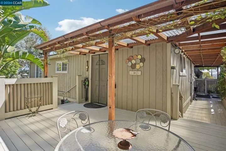 2370 Wayne St, Martinez, California 94553