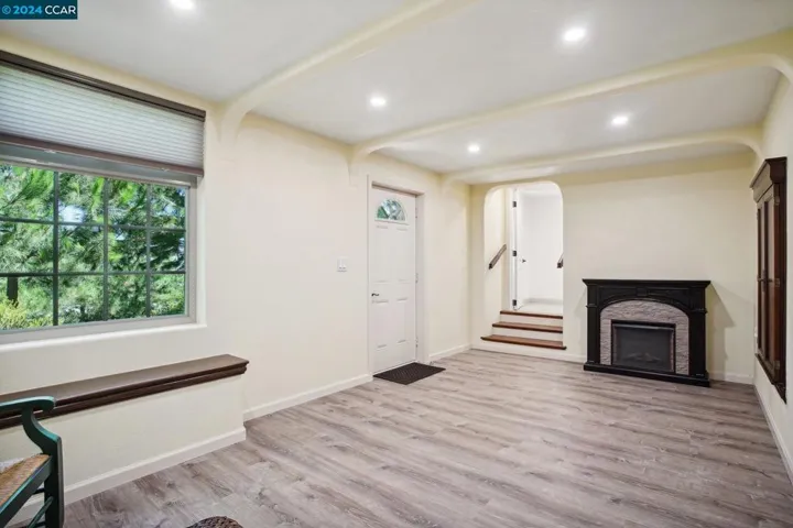 2370 Wayne St, Martinez, California 94553
