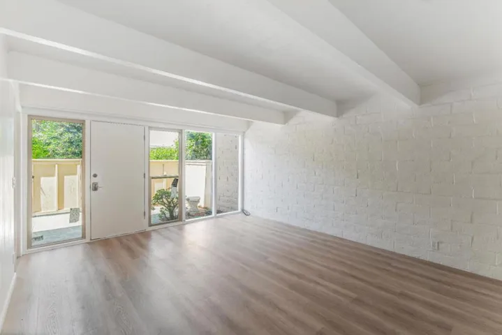 451 Dela Vina Avenue 403, Monterey, California 93940