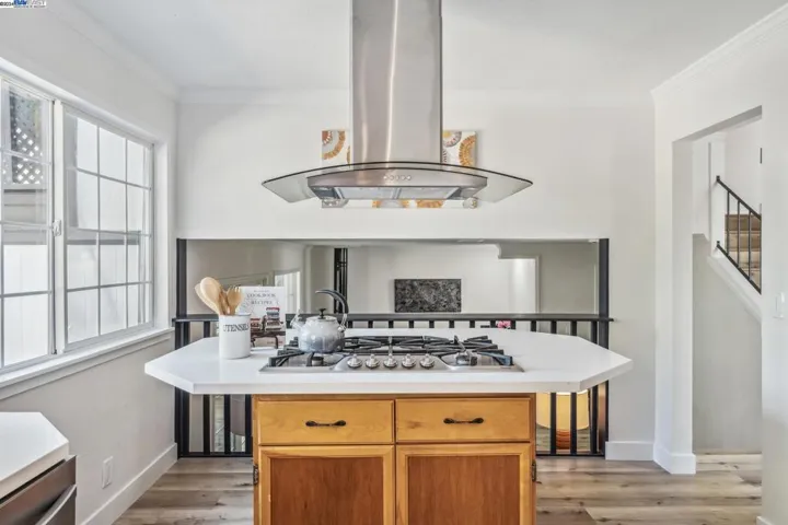 331 Royal Oaks Dr, Vacaville, California 95687