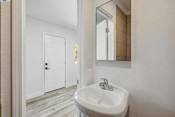 331 Royal Oaks Dr, Vacaville, California 95687