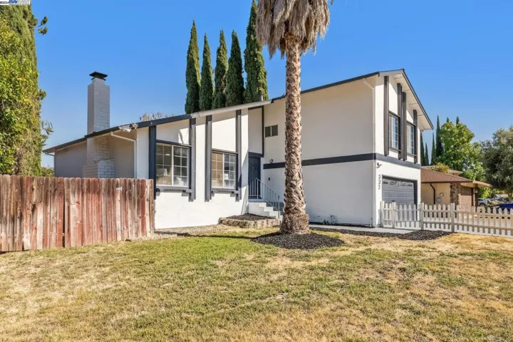 331 Royal Oaks Dr, Vacaville, California 95687