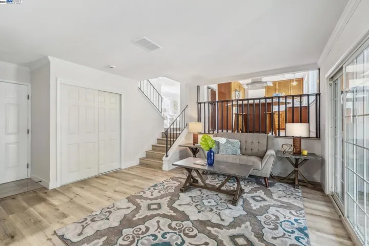 331 Royal Oaks Dr, Vacaville, California 95687