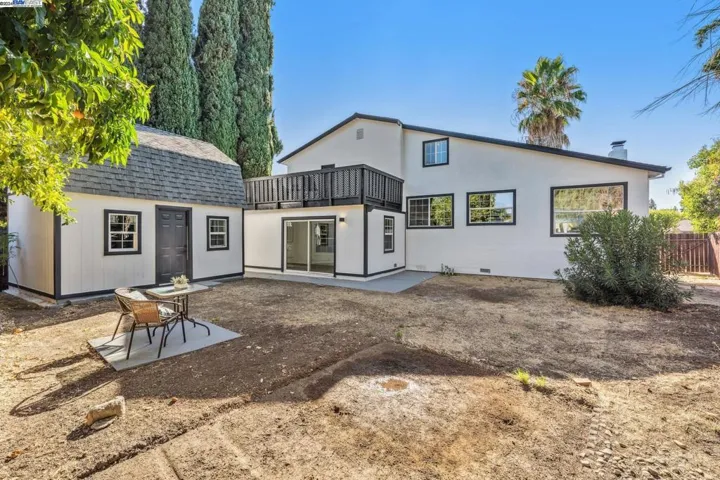 331 Royal Oaks Dr, Vacaville, California 95687