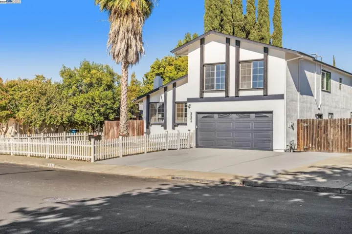 331 Royal Oaks Dr, Vacaville, California 95687