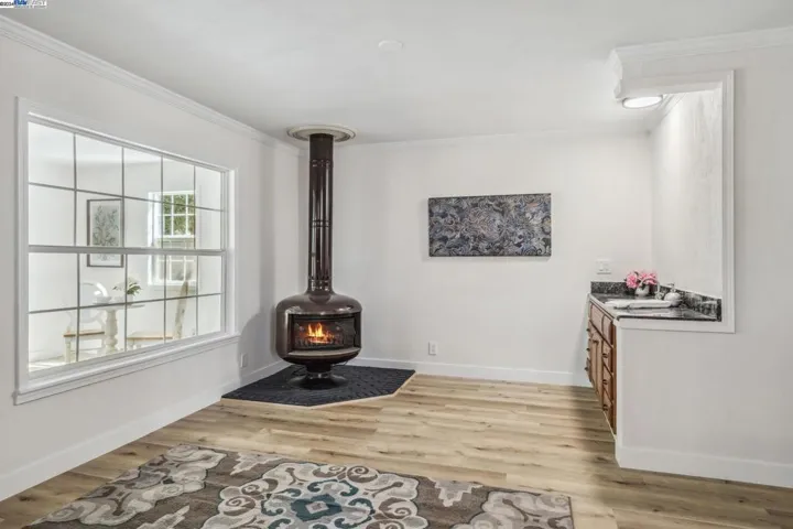331 Royal Oaks Dr, Vacaville, California 95687