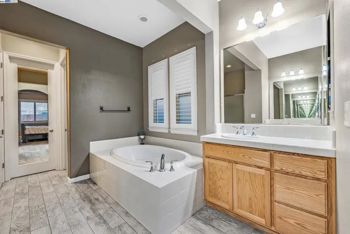 5111 Fern Ridge Cir, Discovery Bay, California 94505