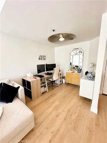 535 Magnolia Avenue 418, Long Beach, California 90802