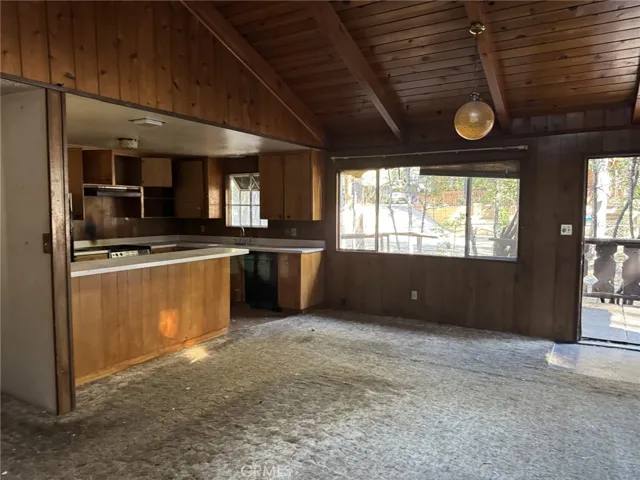 31307 Firwood Drive, Running Springs, California 92382