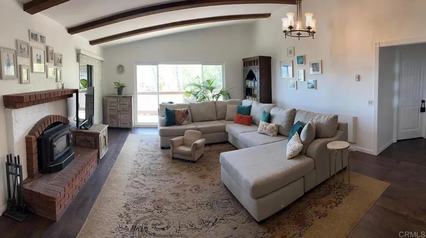2538 Catalina Avenue, Vista, California 92084