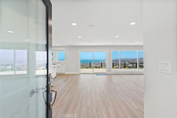411 Avenida Arlena, San Clemente, California 92672