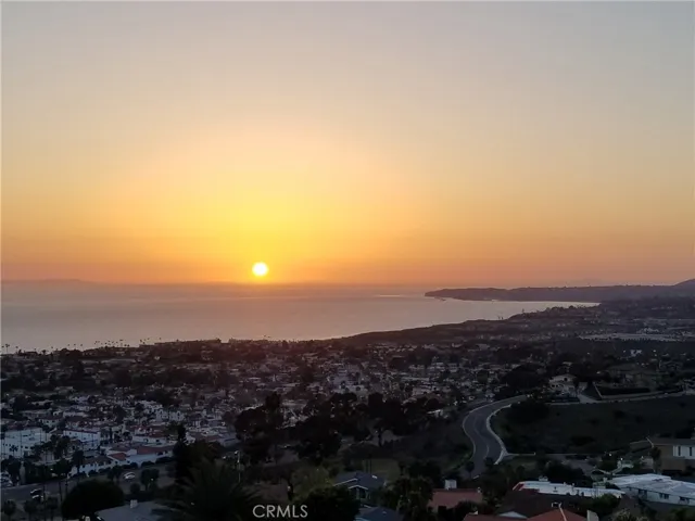 411 Avenida Arlena, San Clemente, California 92672