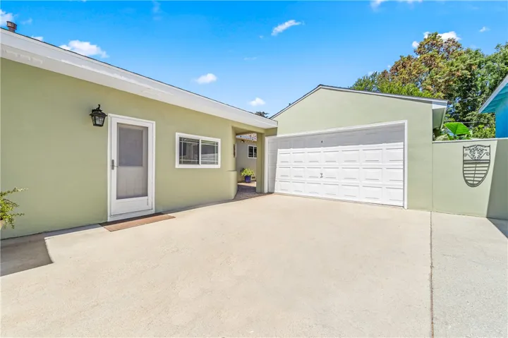 5123 Hedda Street, Lakewood, California 90712
