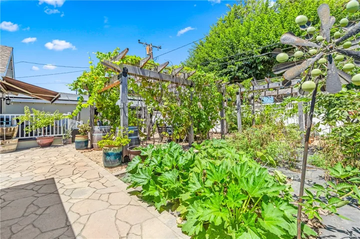 5123 Hedda Street, Lakewood, California 90712