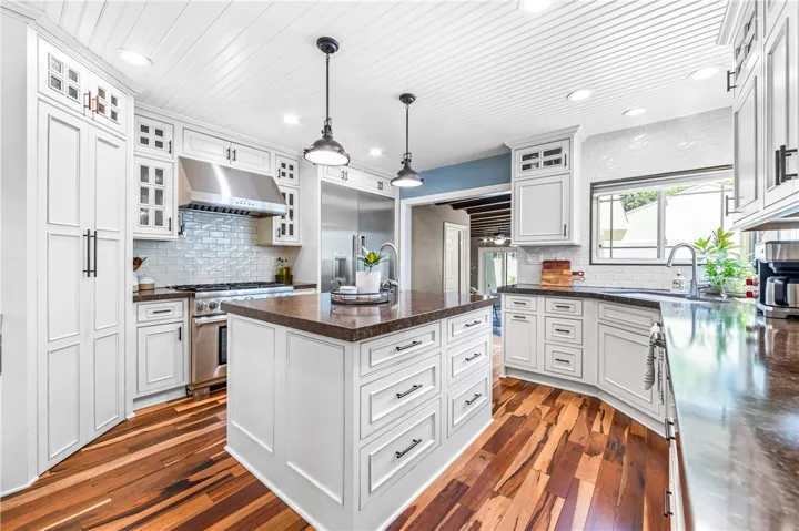 5123 Hedda Street, Lakewood, California 90712