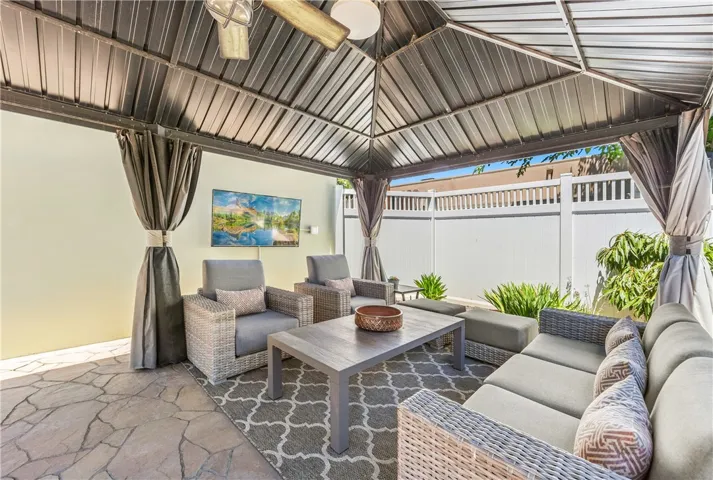 5123 Hedda Street, Lakewood, California 90712
