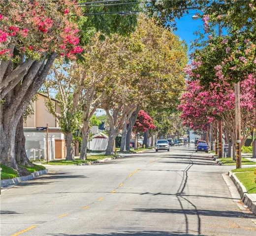 5123 Hedda Street, Lakewood, California 90712