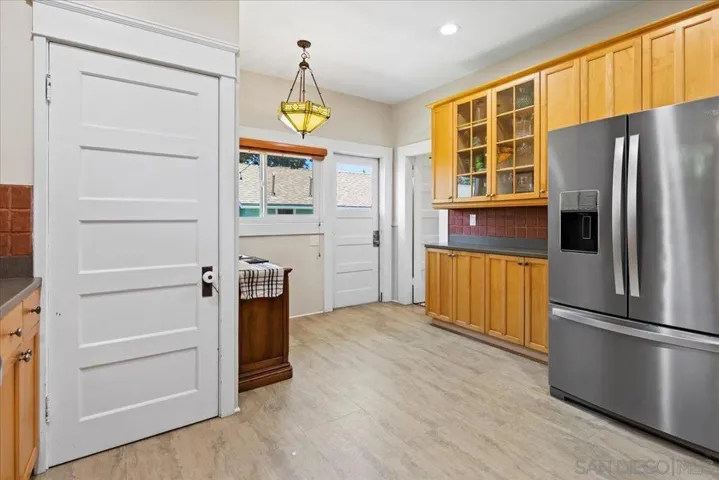 1512 Madison Avenue, San Diego, California 92116