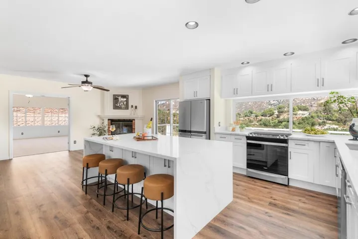 16237 Wikiup Road, Ramona, California 92065