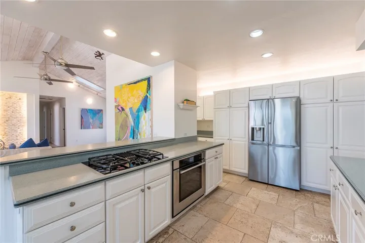 323 S Del Giorgio Road, Anaheim Hills, California 92808