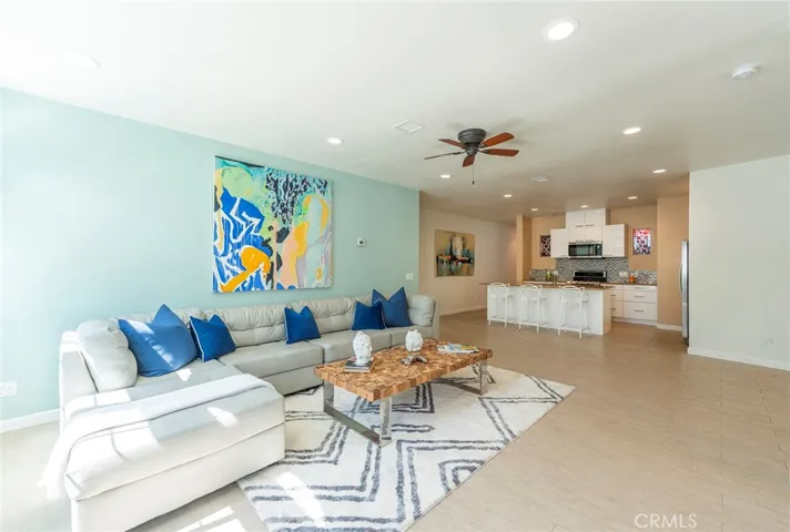 323 S Del Giorgio Road, Anaheim Hills, California 92808