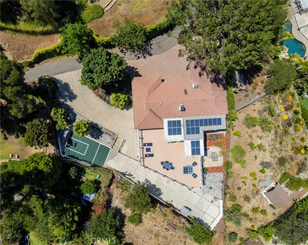 323 S Del Giorgio Road, Anaheim Hills, California 92808