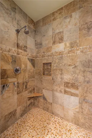 323 S Del Giorgio Road, Anaheim Hills, California 92808