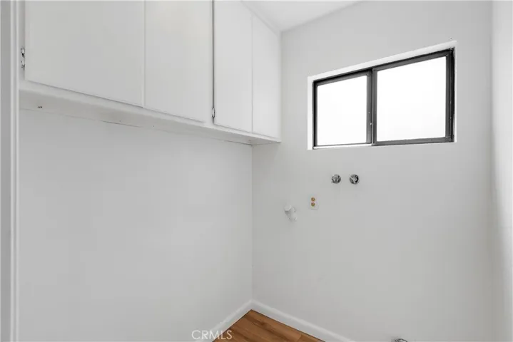 Laundary room (down stairs)