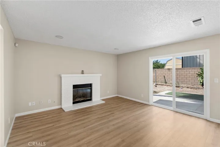 Family room/Dinning room