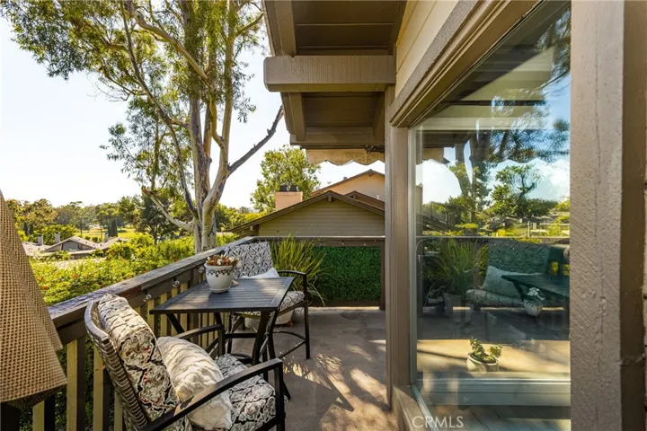 12 Viejo, Irvine, California 92612