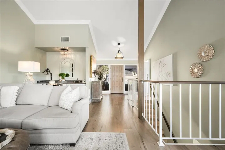 12 Viejo, Irvine, California 92612