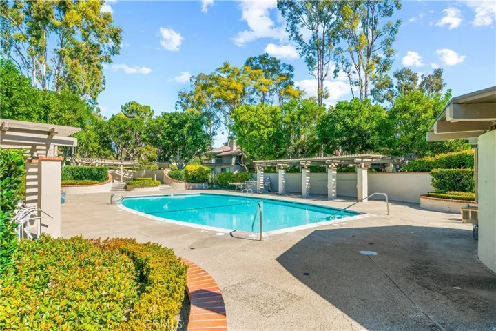 12 Viejo, Irvine, California 92612