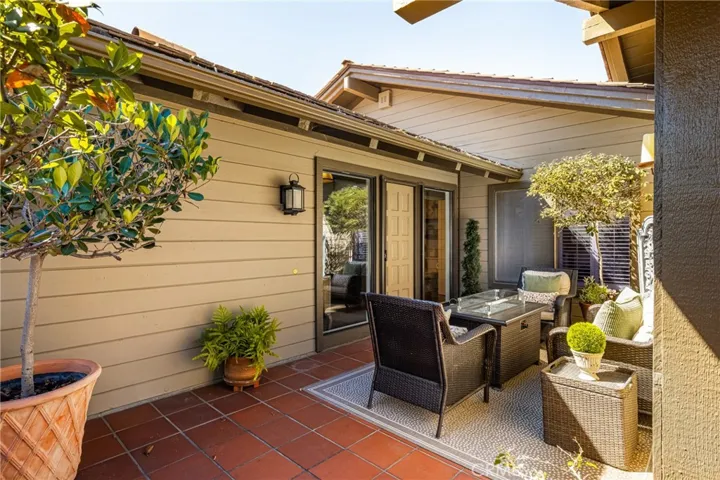 12 Viejo, Irvine, California 92612