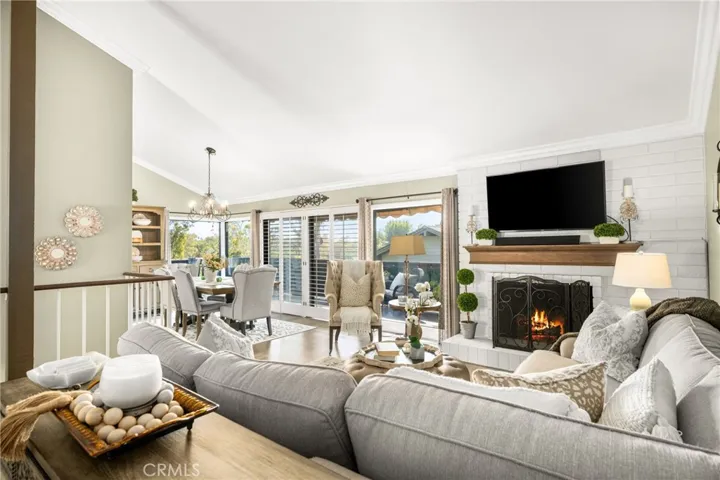 12 Viejo, Irvine, California 92612