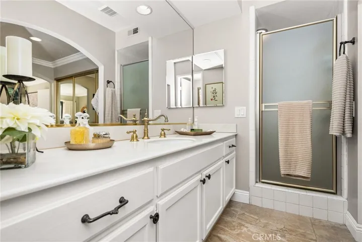 12 Viejo, Irvine, California 92612