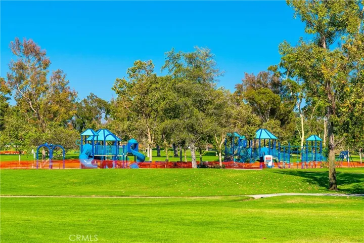 12 Viejo, Irvine, California 92612