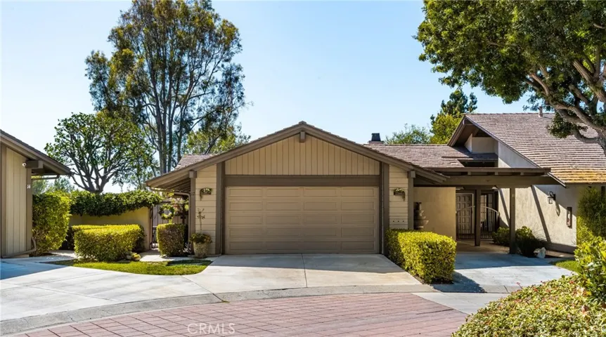 12 Viejo, Irvine, California 92612