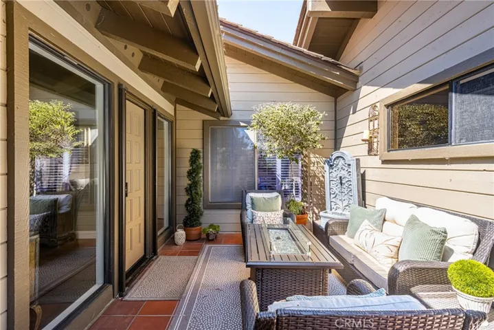 12 Viejo, Irvine, California 92612