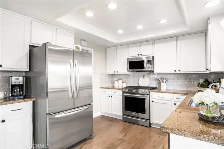 12 Viejo, Irvine, California 92612