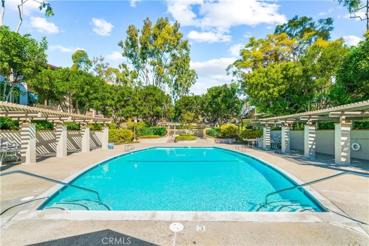 12 Viejo, Irvine, California 92612