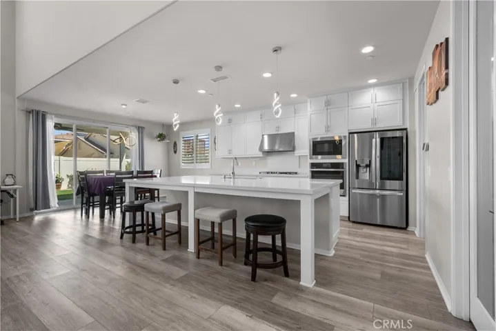 39102 Mondell Pine Avenue, Palmdale, California 93551