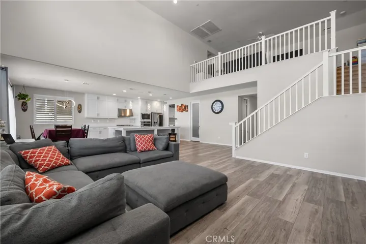 39102 Mondell Pine Avenue, Palmdale, California 93551