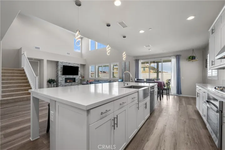 39102 Mondell Pine Avenue, Palmdale, California 93551