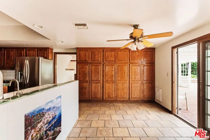 19365 Lemmer Drive, Tarzana, California 91356