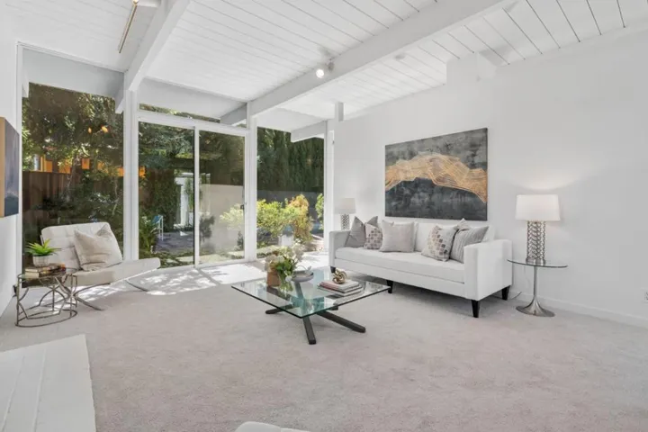 3930 Grove Avenue, Palo Alto, California 94303